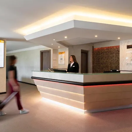 Warmthotel-3
