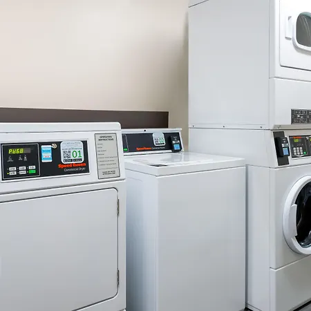 Hyatt House Tampa Airport/Westshore-3
