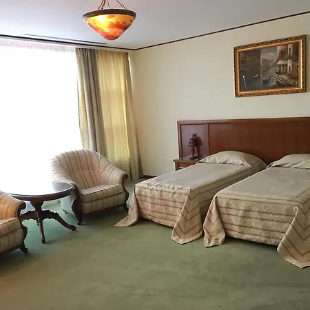 Alexander Hotel-2