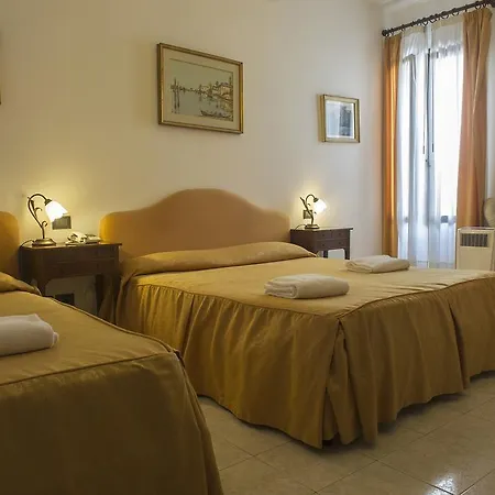 Hotel Iris Venice-2
