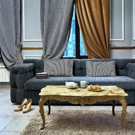 Theatre Boutique Apartments - Stylish - Walk Everywhere-2
