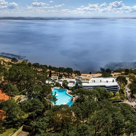 Hotel del Lago Golf&Art Resort-3
