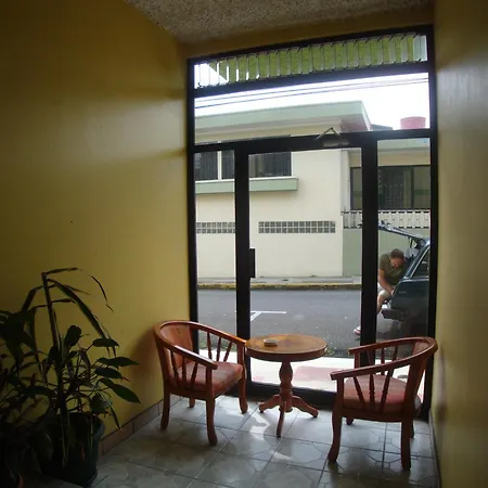 Hotel La Guaria Inn & Suites-2