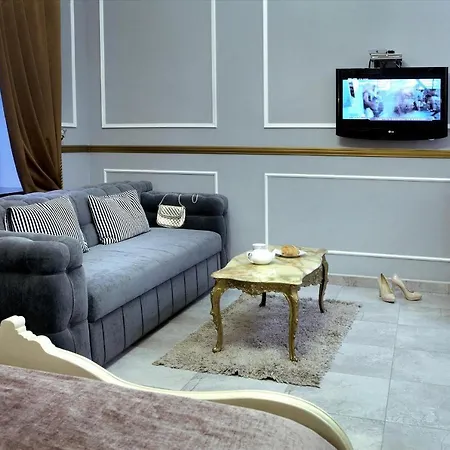 Theatre Boutique Apartments - Stylish - Walk Everywhere-3