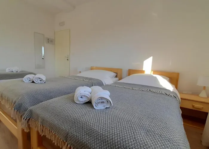Posteja Rooms