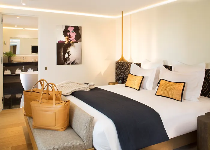 Hotel Marignan Champs-Elysees Paris