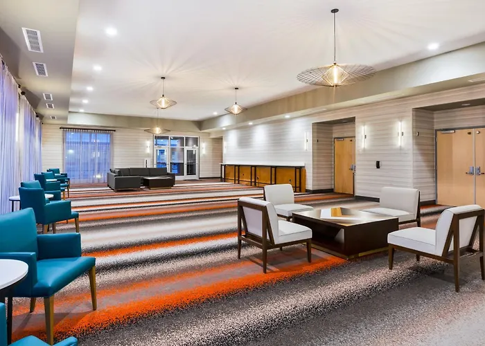 Holiday Inn & Suites - Toledo Southwest - Perrysburg By Ihg