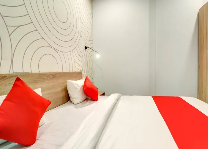 Hotel O Jps Grand Hotel