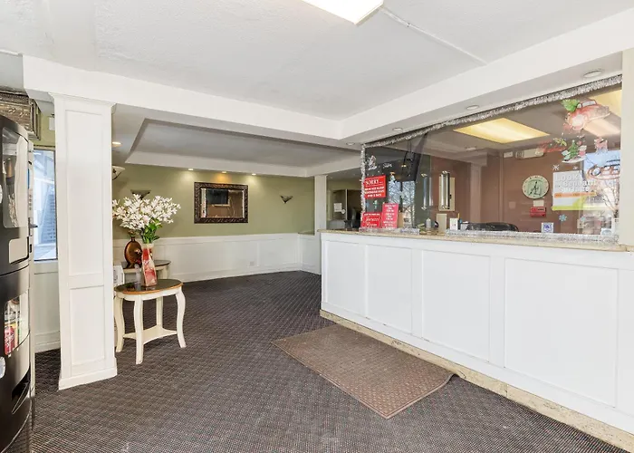 The Skybreeze Inn