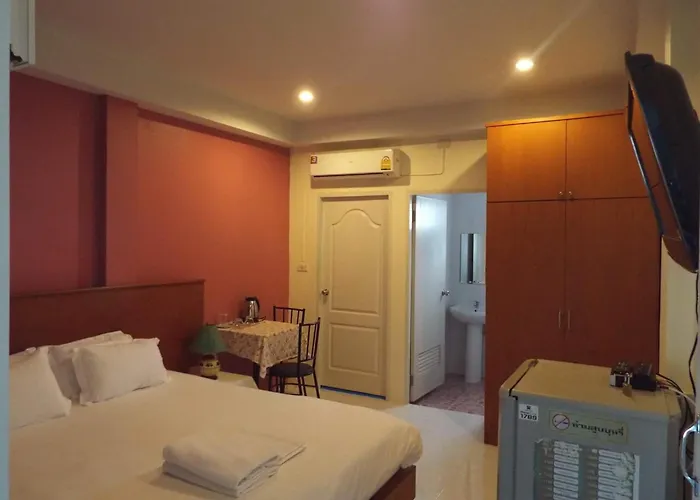 Grandma Kaew House