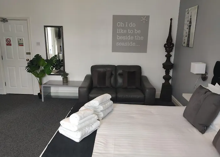 Q Accommodation