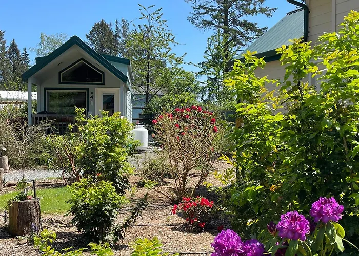 Sheltered Nook On Tillamook Bay