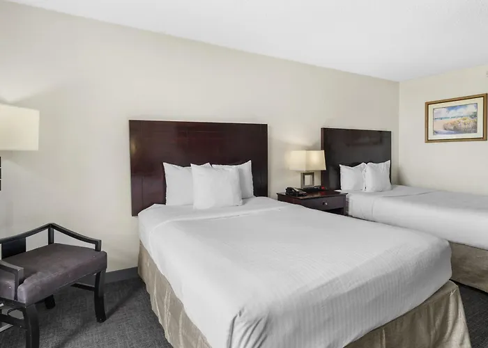 88 Palms Hotel & Event Center