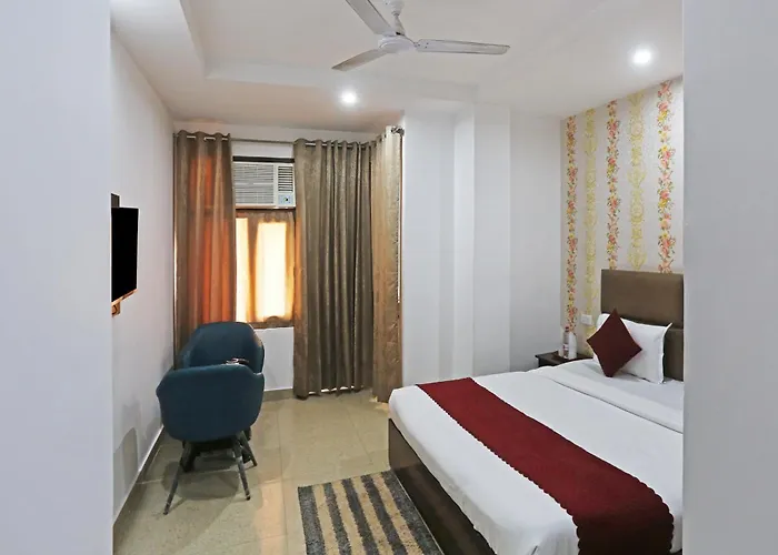 Hotel The Ambs Suites Near Igi Delhi Airport