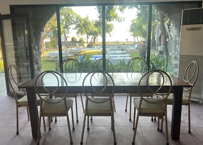 Kadilian Beach House