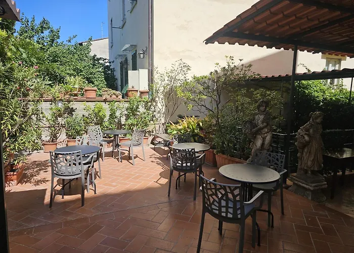 Hotel Guelfa