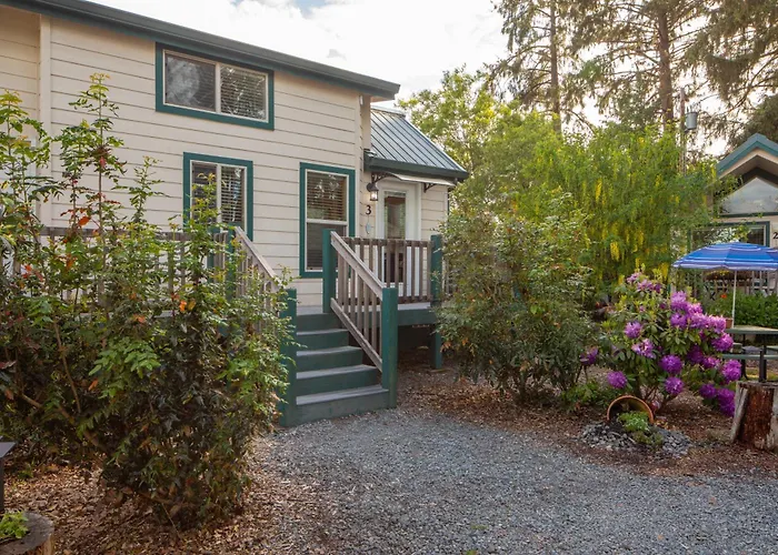 Sheltered Nook On Tillamook Bay