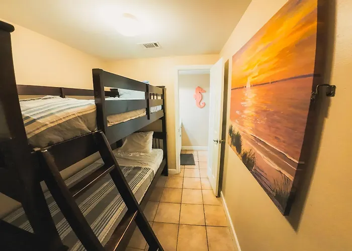 Updated Beach Condo At The Shores Of Panama Condos - Unit 918