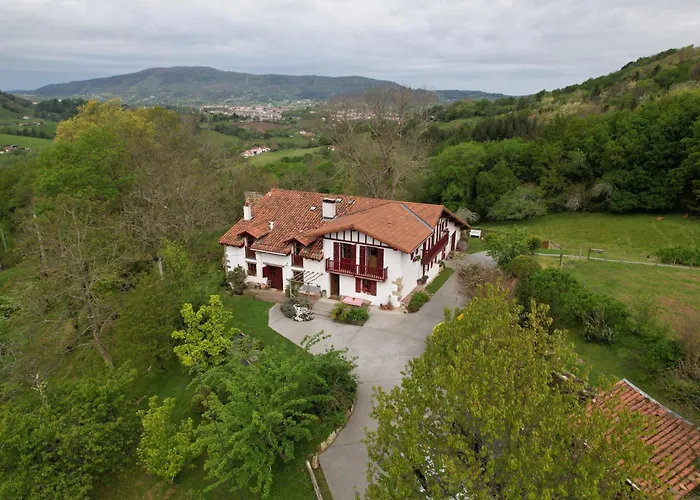 Apartamentos rurales AGIÑAGA
