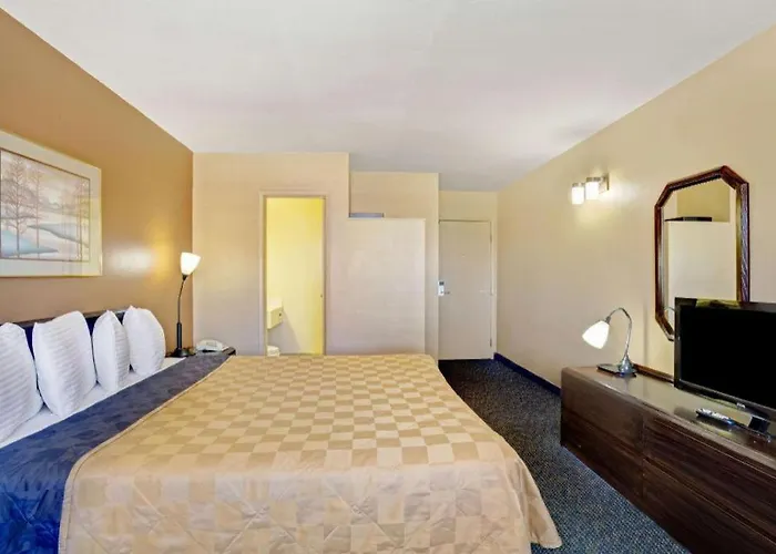 Howard Johnson By Wyndham South Lake Tahoe