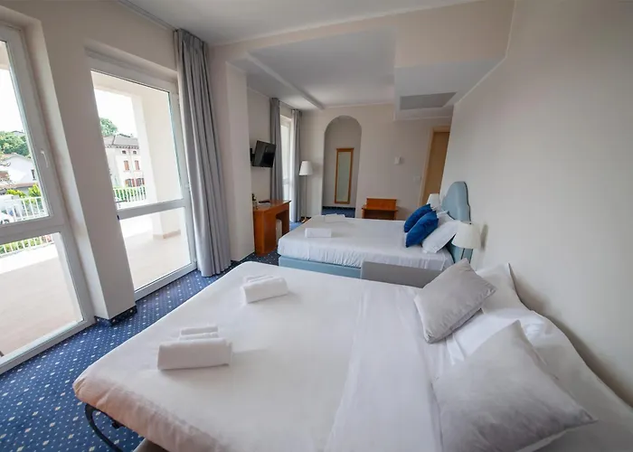 Hotel Dorè