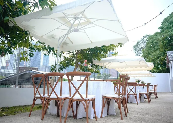 Luxury Tropical Bungalow In Damansara Golden Core