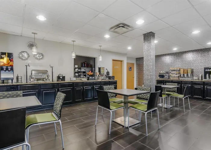 Best Western Commerce Inn