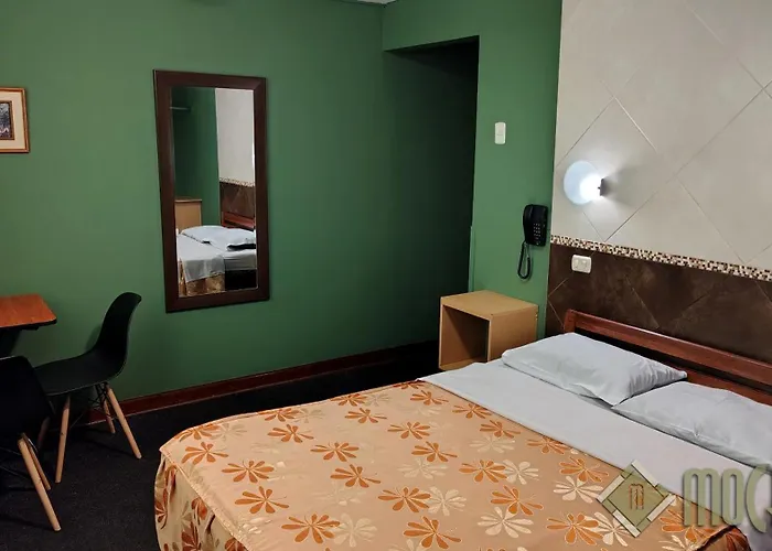 Hostal Residencial Mochica Lima