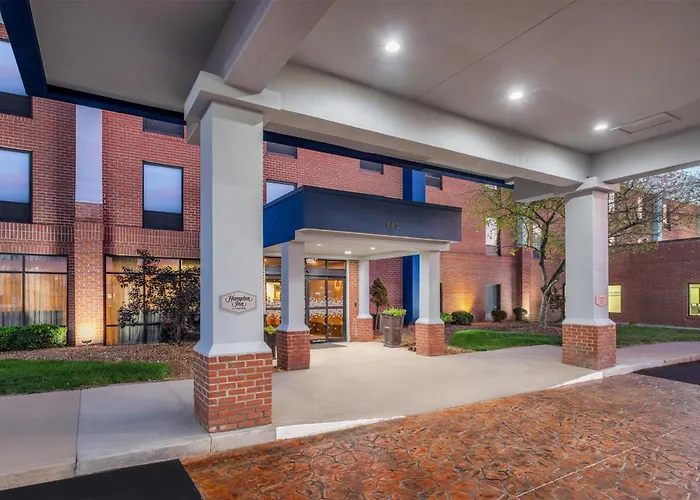 Hampton Inn Akron-South