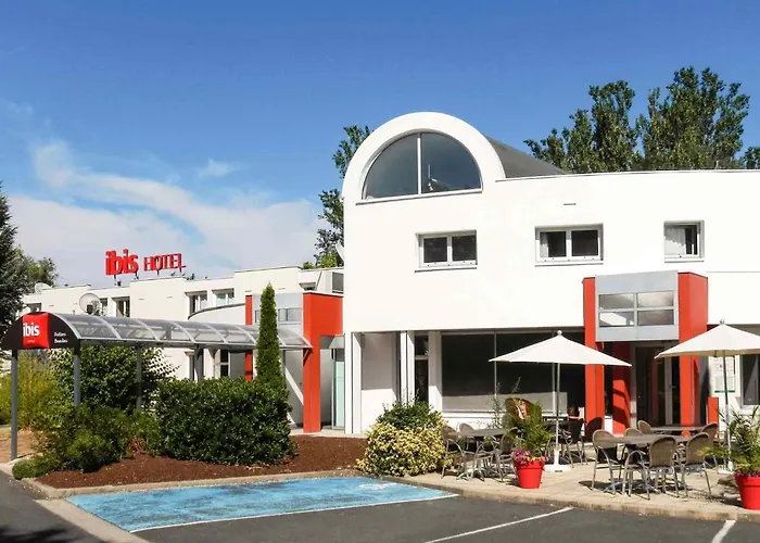Ibis Poitiers Beaulieu Hotel