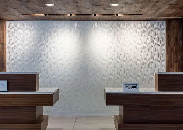 Hilton Garden Inn Islip/MacArthur Airport