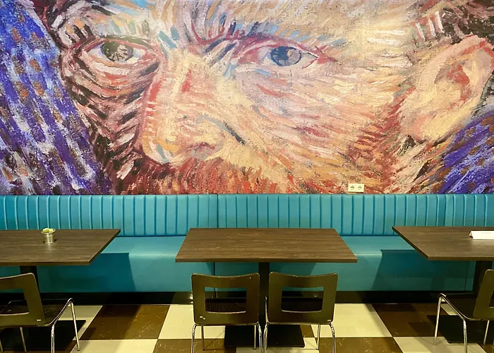 Hotel Van Gogh