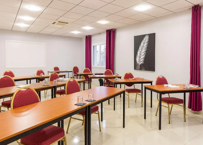 Best Western Hotel & Spa Pau Lescar Aeroport