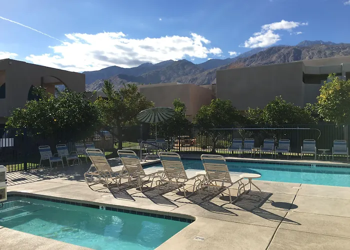 Getaways At Vista Mirage Resort