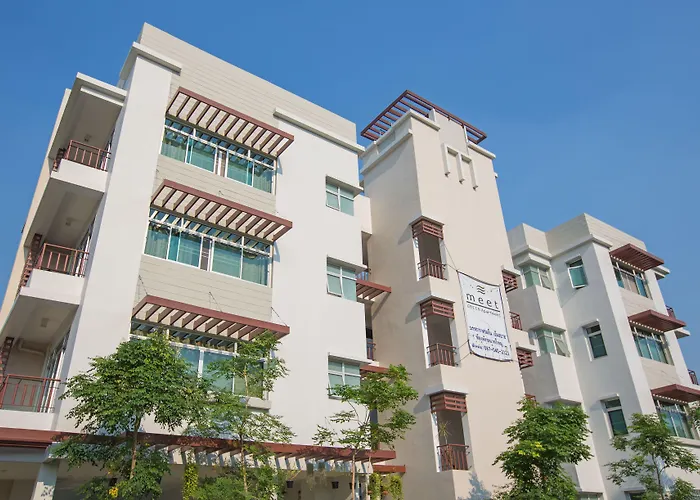 The Meet Green Apartment