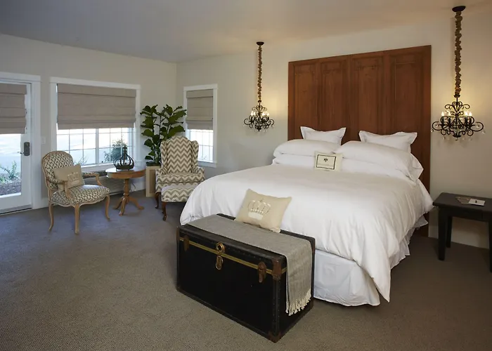 Summerwood Inn