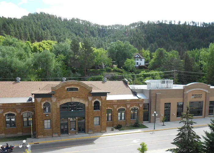 1899 Inn
