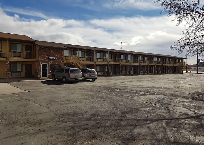 Split Mountain Motel