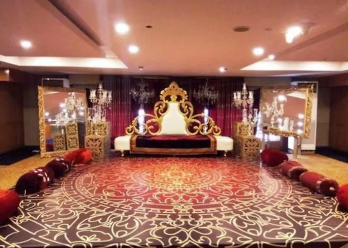 Park Lane Hotel