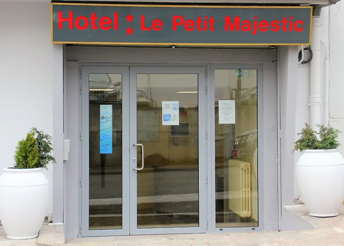 Le Petit Majestic