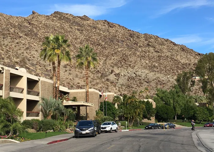 Getaways At Palm Springs Tennis Club
