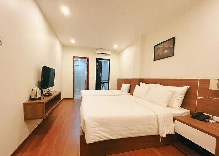 Paragon House&Residence