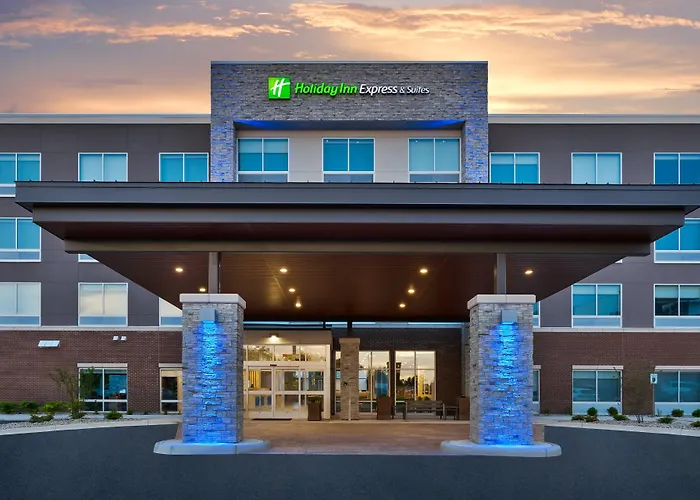 Holiday Inn Express & Suites - Grand Rapids Airport - South By Ihg