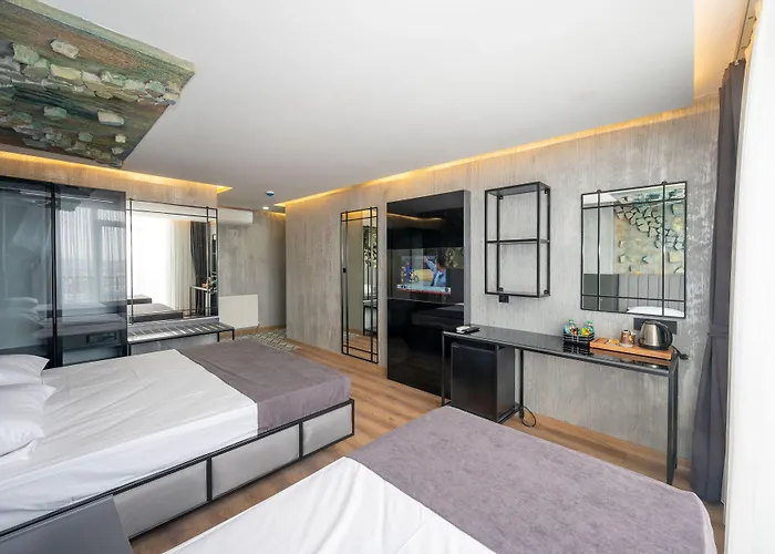 Continental Airport Hotel