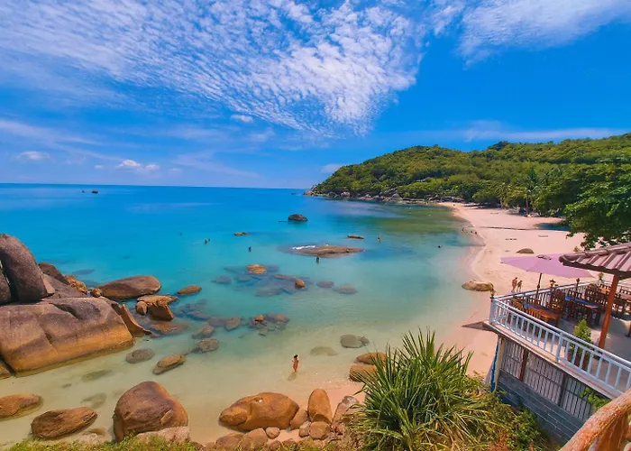 Crystal Bay Beach Resort Lamai Beach 