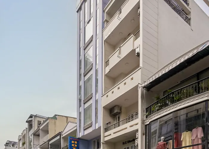 Quy Hung Hotel - Ben Thanh Market