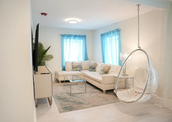 Luxury Penthouse -3 Blocks To Boardwalk, Outlets, & Casinos - Near Atlanticare
