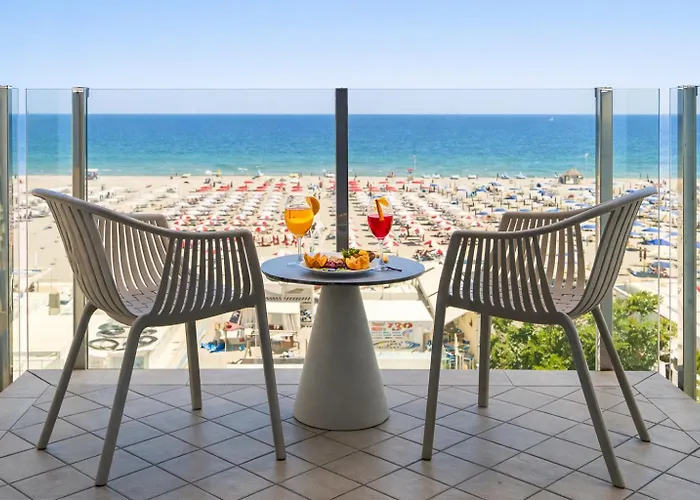 Hotel Regina Fronte Mare Rimini