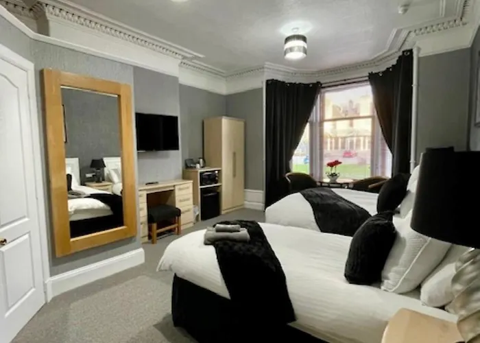 Vaila Guest House