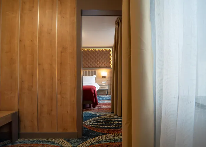 Art Hotel Rotterdam-Fully Renovated